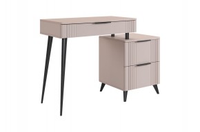 КАТРИН Стол туалетный в Белоярском - beloyarskiy.mebel24.online | фото
